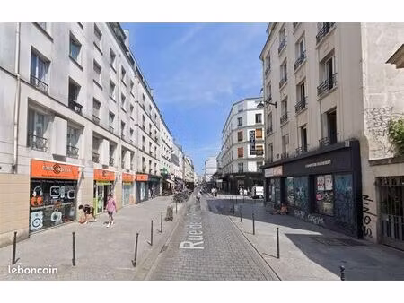 boutique 63 m² paris