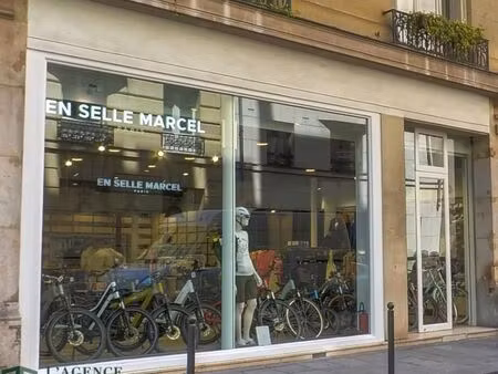 fonds de commerce cycles 124 m²