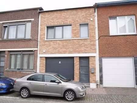 valaar | maison prête à emménager avec 3 chambres et garage