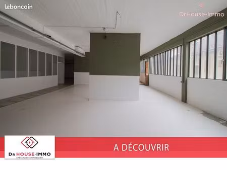 local 1142 m² paris