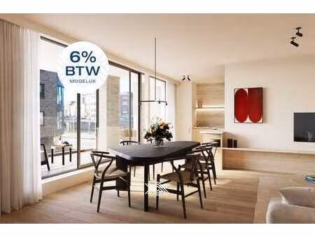 appartement met drie slaapkamers op de 2de en 3de verdieping