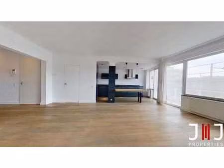magnifique appartement 2 chambres - stockel