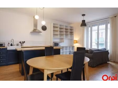 location appartement  m² t-2 à villeurbanne  990 €