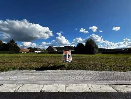 superbe terrain à bâtir de 7ares 04ca pour villa 4 façades