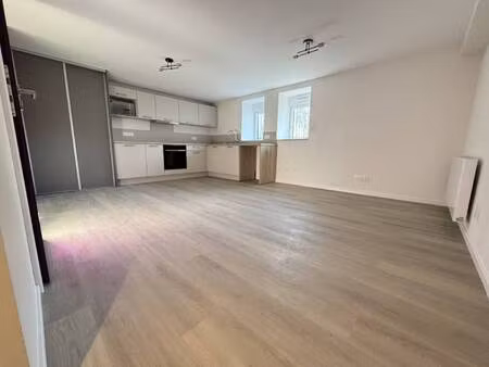 mme. anne-sophie forni