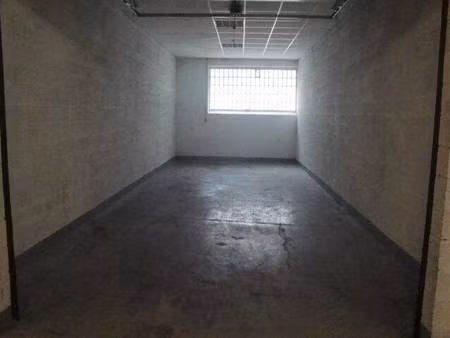 local d'activités à louer