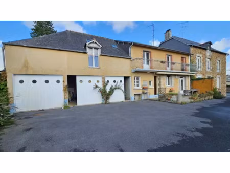 vente maison à fougères (35300) : à vendre / 255m² fougères