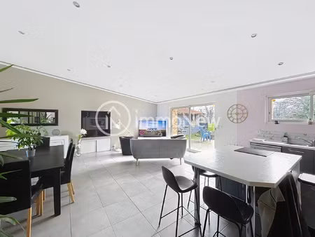 maison 159 m2 - 6599 m2 de terrain - dragey (50530)