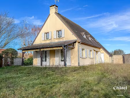 maison contemporaine - 4 chambres sous sol total et garage - jardin clos de murs