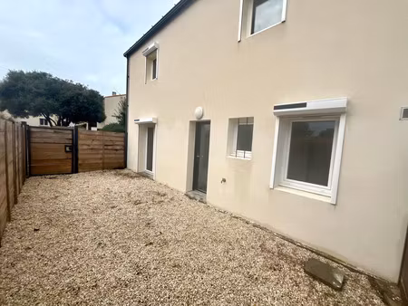 bretignolles sur mer rare a 300m de la plage villa grand confort rez de jardin avec cour i