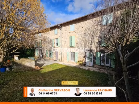 superbe demeure de caractère en pierres – 220 m² habitables – terrain  piscine  dépendance