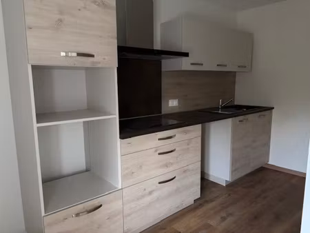 pierrelatte - type 2 refait à neuf