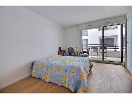 colombes - les vallées - studio 29 m² + parking