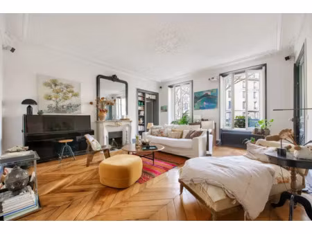 paris 9e - trudaine - profession libérale à vendre - 123 81m² carrez.