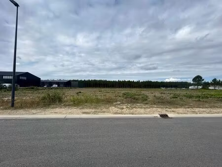 terrains viabilisés en zone industrielle