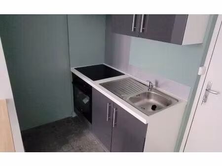 location appartement  m² t-2 à limoges  480 €
