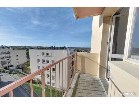 studio 1 pièce 27 m²