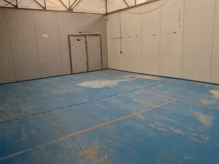 entrepôt hangar bureaux