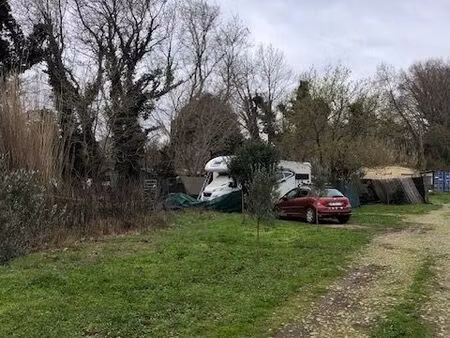 emplacement camping car caravane