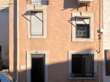 location maison de village à ouveillan