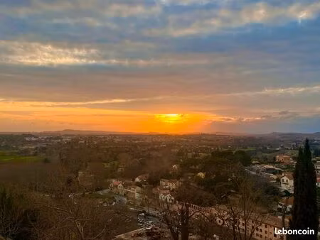 t2 refait à neuf  clim  cuisine équipé  meublé