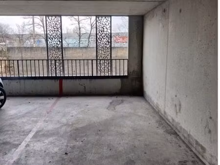 place de parking noisy-le-sec