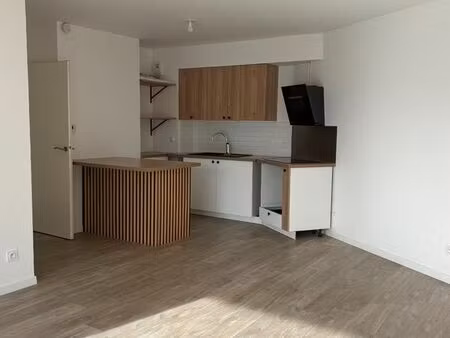 à louer – t3 neuf 2023 – balcon – 2 parkings – bonsecours