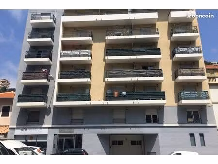 location studio meublé 21 m2