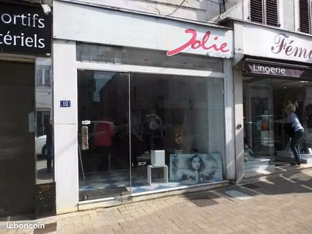 location immeuble tout commerces