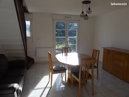 maison meublée à 800 mètre de la plge