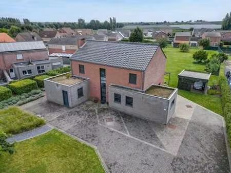 maison prête à emménager sur grand terrain calme à wellen