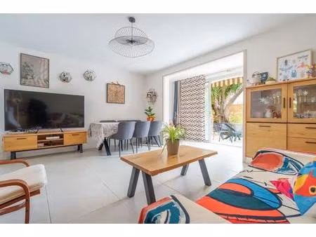 référence : 6325-vca - appartement lumineux 3 chambres avec jardin-terrasse au calme