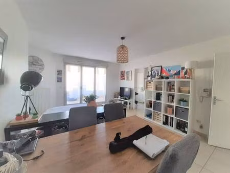 square habitat - location centre-est