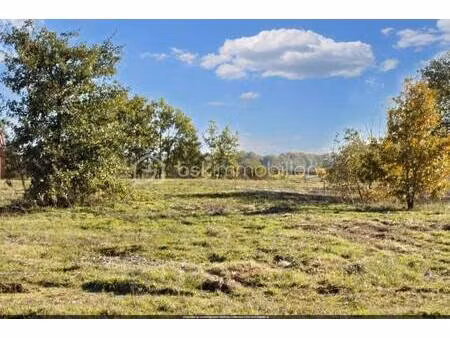 terrain constructible viabilisé à vendre