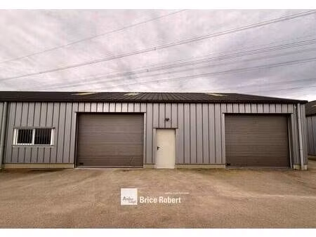 local d'activités à louer