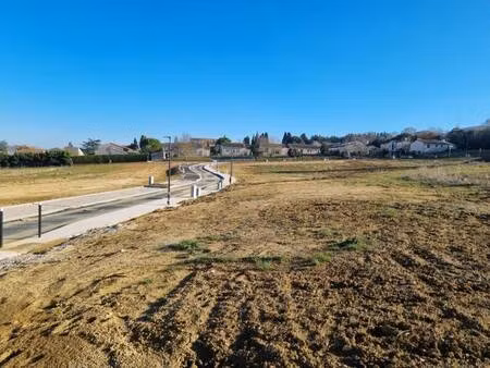 terrain constructible viabilisé à vendre
