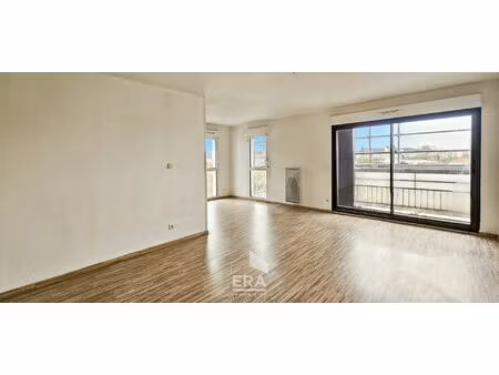 bordeaux bastide - appartement t2 de 53m² avec balcon + place de parking en sous-sol - rés