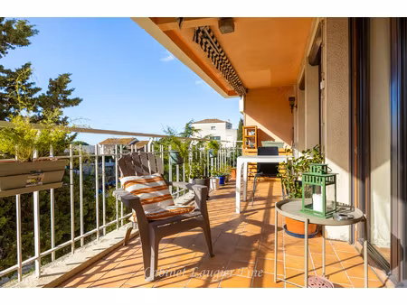 beau t4 avec terrasse et cave ***vieille chapelle