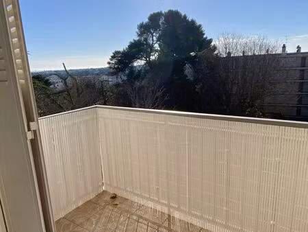 location appartement 2 pièces 41 m² à montpellier (34000)
