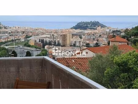 cimiez- 3 pièces rénové avec grand balcon - vue mer