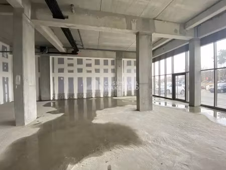 local commercial a louer