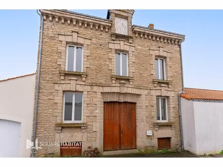 maison de maître en centre ville de machecoul