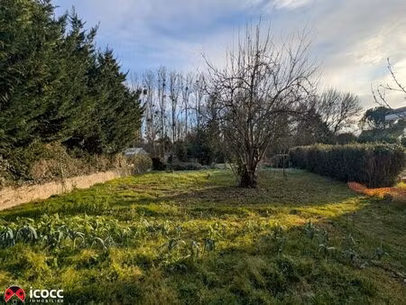 terrain de 528m² hors lotissement libre de constructeur  centre mareuil