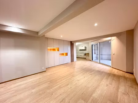 appartement t4 avec terrasse et garage