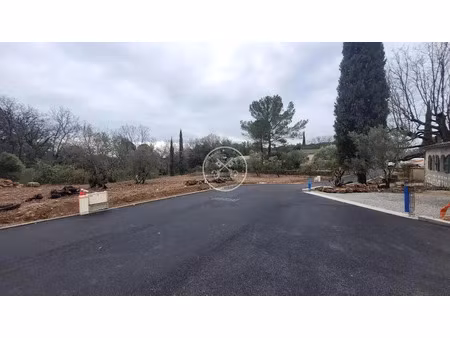 vente terrain à batir à lorgues (83510)  162 500 €