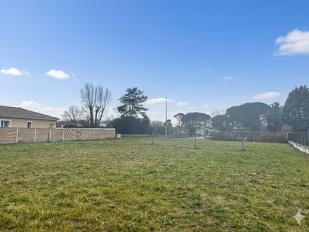 vente terrain à batir 704 m² à tournefeuille (31170)  203 300 €