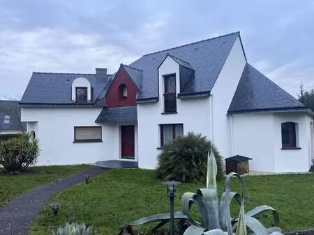 vente maison à ploërmel (56800) : à vendre / 200m² ploërmel
