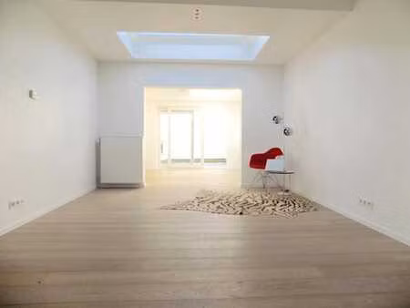 maison avec trois chambres au bord de l'eau (cohabitation p