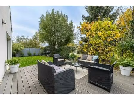 maison d'architecte style loft de 190m2 avec studio indépendant de 30m2