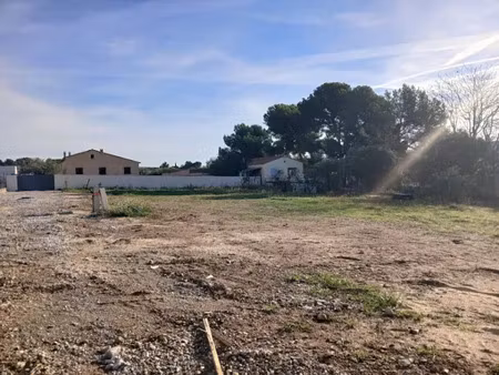 vente terrain 421 m² à la fare-les-oliviers (13580)  280 000 €